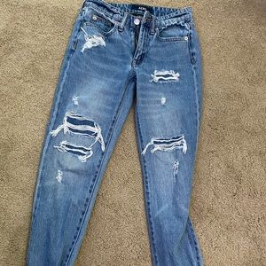 Aeropostale ripped boyfriend jeans